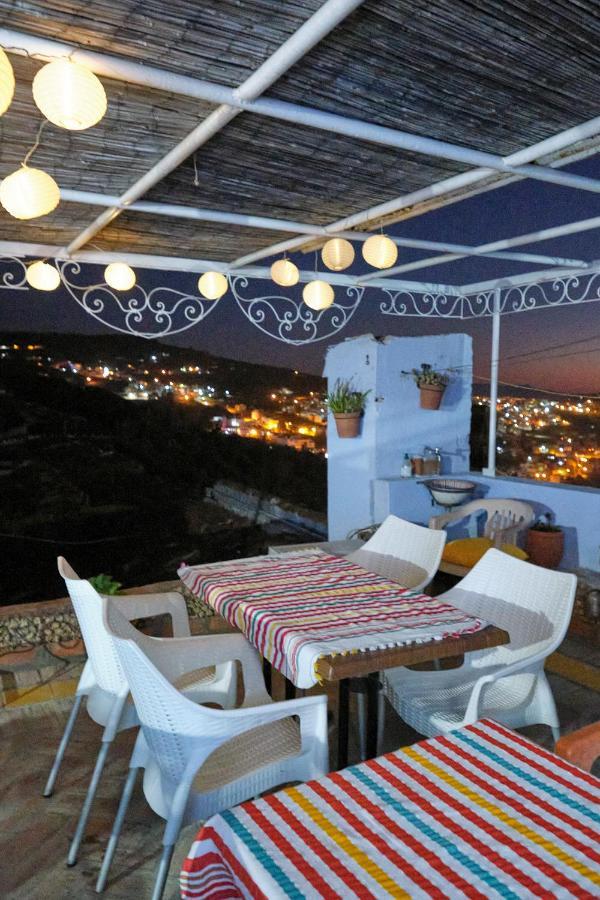 Riad Nerja 셰프샤우엔 외부 사진